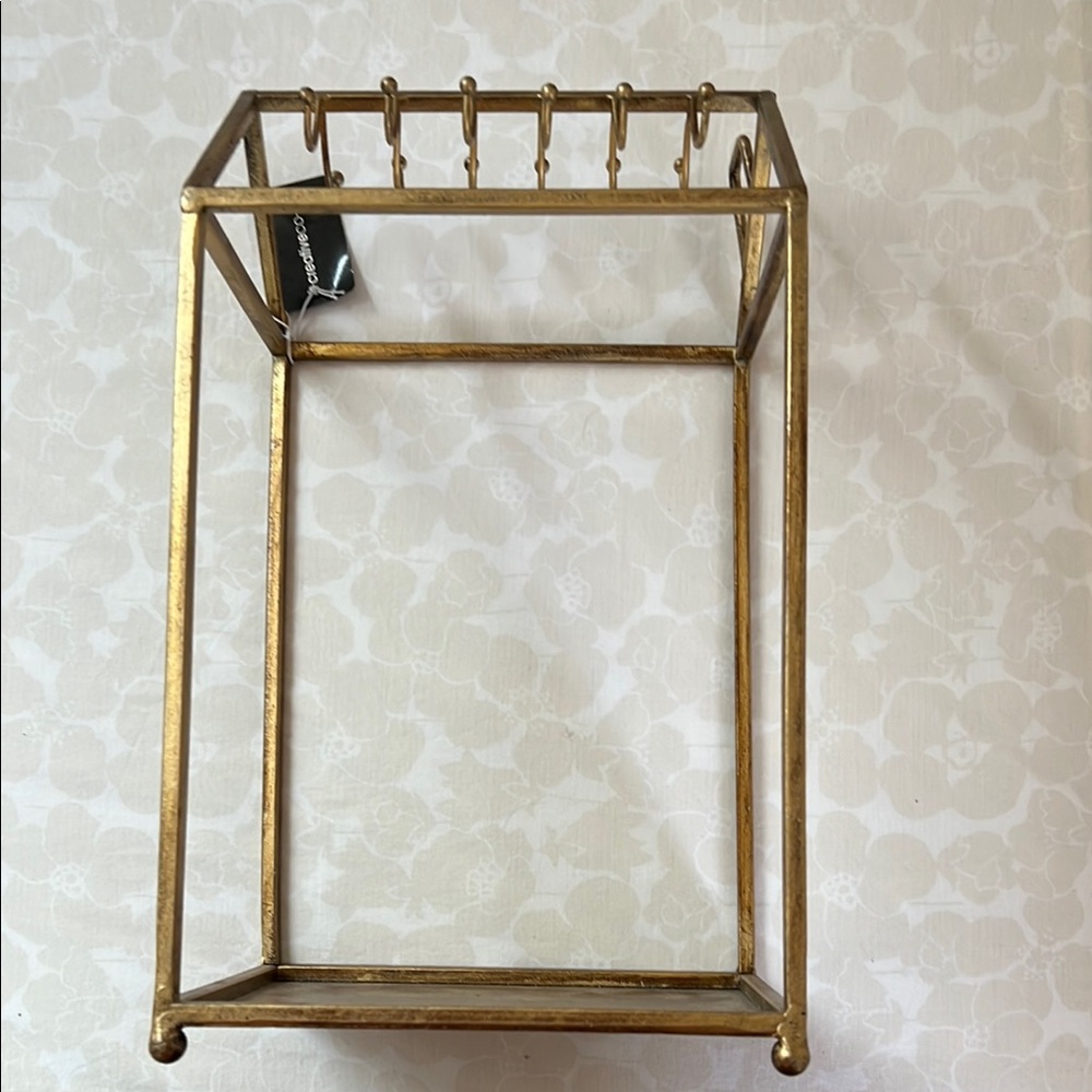 Gold Metal Jewelry Organizer